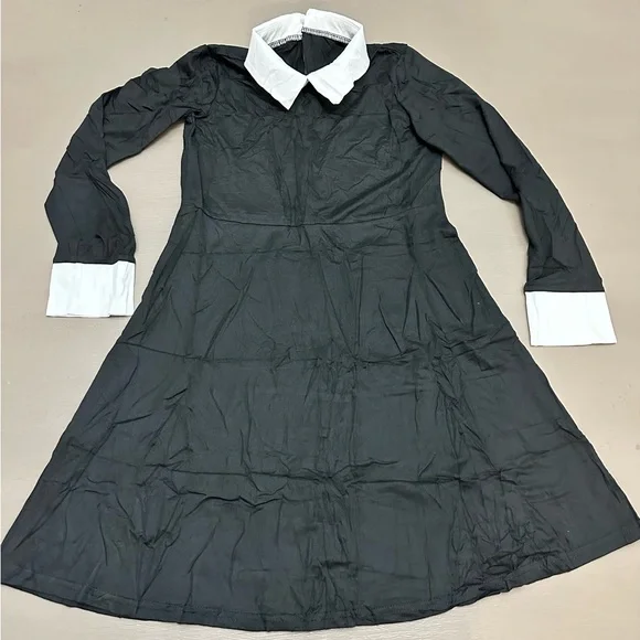 Berline Girls Wednesday Addams Costume Dress Black Peter Pan Collar Size M New - Picture 1 of 7